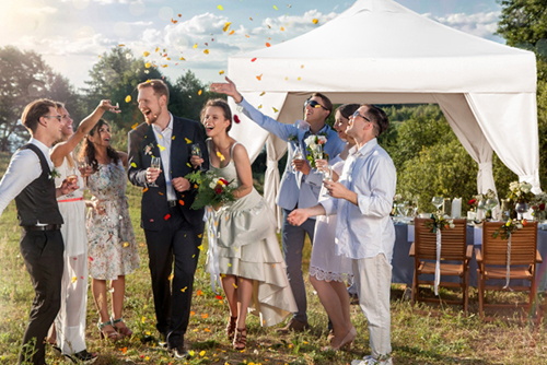 広告用画像合成の完成ビジュアル（AFTER）